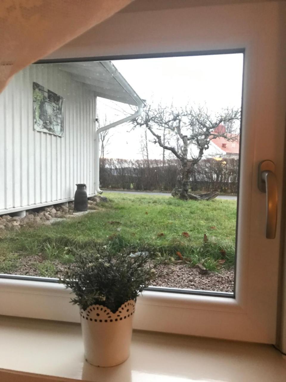 Room With Pentry, Separate Entrance, No Cardpayment Gränna Exterior foto