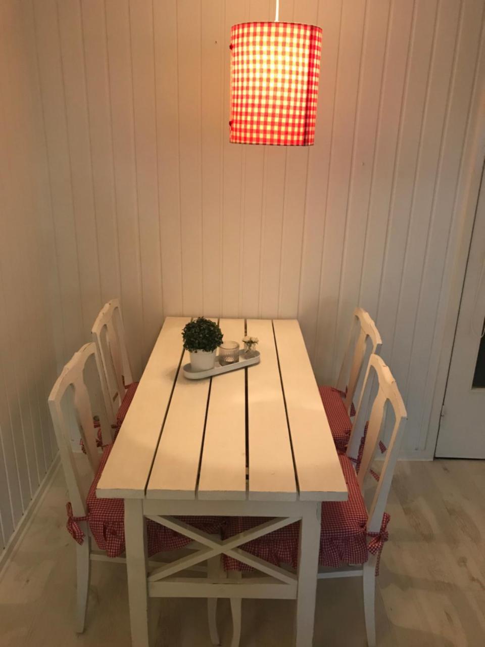 Room With Pentry, Separate Entrance, No Cardpayment Gränna Exterior foto